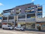https://images.listonce.com.au/custom/160x/listings/20757-toorak-road-south-yarra-vic-3141/887/01927887_img_09.jpg?MZBT3OMKbT4