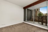 https://images.listonce.com.au/custom/160x/listings/20765-beach-street-port-melbourne-vic-3207/955/01814955_img_04.jpg?NYFs6LWqVqg