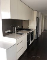 https://images.listonce.com.au/custom/160x/listings/207720-queensberry-street-north-melbourne-vic-3051/666/01846666_img_04.jpg?ntmrRHFy7lg