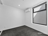https://images.listonce.com.au/custom/160x/listings/2081058-doncaster-road-doncaster-east-vic-3109/856/01857856_img_09.jpg?XYuI0bSxNiI