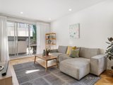 https://images.listonce.com.au/custom/160x/listings/20818-berkeley-street-doncaster-vic-3108/017/01704017_img_05.jpg?gfQgHNVGy_I