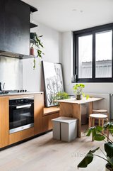 https://images.listonce.com.au/custom/160x/listings/20822-peel-street-collingwood-vic-3066/108/01114108_img_04.jpg?3tFZDiH6xHk
