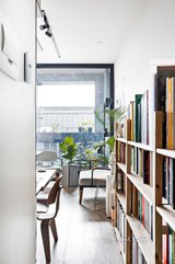 https://images.listonce.com.au/custom/160x/listings/20822-peel-street-collingwood-vic-3066/108/01114108_img_07.jpg?NXoYr4u9JKo