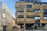https://images.listonce.com.au/custom/160x/listings/2083-victoria-street-windsor-vic-3181/192/01948192_img_01.jpg?wLEOmnO8Y_0