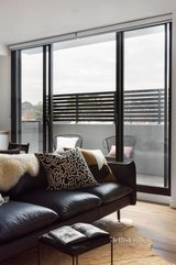 https://images.listonce.com.au/custom/160x/listings/20866-st-georges-road-northcote-vic-3070/178/01718178_img_10.jpg?41FAWd5gBPY