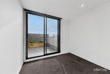 https://images.listonce.com.au/custom/160x/listings/20882-bulla-road-strathmore-vic-3041/948/01910948_img_06.jpg?BD4rp2lCRBA
