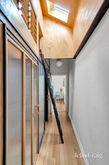 https://images.listonce.com.au/custom/160x/listings/209-albion-street-brunswick-vic-3056/789/01810789_img_11.jpg?M1kcMZDLiQ8