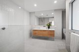 https://images.listonce.com.au/custom/160x/listings/209-jells-road-wheelers-hill-vic-3150/355/01730355_img_13.jpg?TaXeye_mtrk