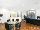 https://images.listonce.com.au/custom/160x/listings/209101-bay-street-port-melbourne-vic-3207/083/01088083_img_01.jpg?5h_lzOSCY3o