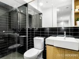 https://images.listonce.com.au/custom/160x/listings/209101-bay-street-port-melbourne-vic-3207/083/01088083_img_09.jpg?_VtBwjrD4a4