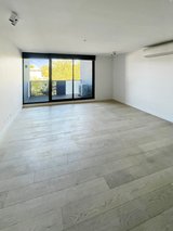 https://images.listonce.com.au/custom/160x/listings/209828-burke-road-camberwell-vic-3124/413/01891413_img_02.jpg?GVUE0aIA6vE