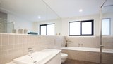 https://images.listonce.com.au/custom/160x/listings/20a-denver-street-bentleigh-east-vic-3165/692/01649692_img_01.jpg?4hVUYMXhRRI