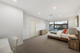 https://images.listonce.com.au/custom/160x/listings/20a-grandview-grove-moorabbin-vic-3189/902/00648902_img_04.jpg?2OnuQ7Q-NlY