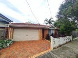 https://images.listonce.com.au/custom/160x/listings/20a-park-street-pascoe-vale-vic-3044/205/01647205_img_03.jpg?ewFlte4jMIY