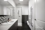 https://images.listonce.com.au/custom/160x/listings/20a-wembley-close-briar-hill-vic-3088/121/01933121_img_11.jpg?Lir2EI_JqHA