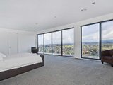 https://images.listonce.com.au/custom/160x/listings/20b-oakbank-avenue-highton-vic-3216/241/01699241_img_08.jpg?KCmyVvpXwCY