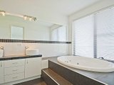 https://images.listonce.com.au/custom/160x/listings/20b-oakbank-avenue-highton-vic-3216/241/01699241_img_09.jpg?9mb05wTMyH0