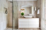 https://images.listonce.com.au/custom/160x/listings/21-25-aqueduct-lane-diamond-creek-vic-3089/996/01770996_img_11.jpg?kVnXJoUVApc