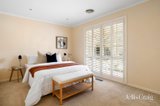 https://images.listonce.com.au/custom/160x/listings/21-25-aqueduct-lane-diamond-creek-vic-3089/996/01770996_img_12.jpg?LfNcJkA8tDg