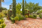 https://images.listonce.com.au/custom/160x/listings/21-adair-street-maldon-vic-3463/813/01628813_img_18.jpg?bsZby4lDnvk