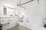 https://images.listonce.com.au/custom/160x/listings/21-avoca-court-elwood-vic-3184/267/01794267_img_08.jpg?p3Exhih5RyU