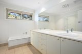 https://images.listonce.com.au/custom/160x/listings/21-balcombe-park-lane-beaumaris-vic-3193/545/01621545_img_07.jpg?73ufMR6PFJ4