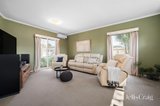 https://images.listonce.com.au/custom/160x/listings/21-banksia-street-blackburn-vic-3130/269/01977269_img_03.jpg?6JYWT138teA
