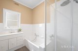 https://images.listonce.com.au/custom/160x/listings/21-banksia-street-blackburn-vic-3130/269/01977269_img_13.jpg?chNzWsQGPEk