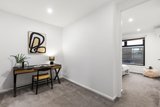 https://images.listonce.com.au/custom/160x/listings/21-banool-quadrant-doncaster-east-vic-3109/968/01949968_img_05.jpg?RXeAgNtE1Nw