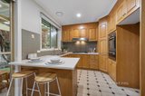 https://images.listonce.com.au/custom/160x/listings/21-baringa-street-mount-waverley-vic-3149/993/01145993_img_04.jpg?MyzmfsjOBd8