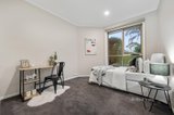 https://images.listonce.com.au/custom/160x/listings/21-baringa-street-mount-waverley-vic-3149/993/01145993_img_06.jpg?_ZPAWIEa5fU