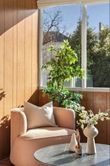 https://images.listonce.com.au/custom/160x/listings/21-barkers-road-kew-vic-3101/268/01969268_img_08.jpg?a9gWPoaM_u4