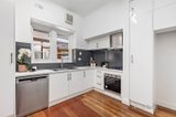 https://images.listonce.com.au/custom/160x/listings/21-barkers-road-kew-vic-3101/644/01559644_img_09.jpg?uyDJ_CvTChk