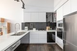 https://images.listonce.com.au/custom/160x/listings/21-barnet-way-richmond-vic-3121/896/01196896_img_06.jpg?4OXqsy76bzY