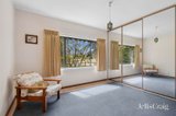 https://images.listonce.com.au/custom/160x/listings/21-beatties-road-trentham-vic-3458/416/01813416_img_08.jpg?na9hNhHLEDo