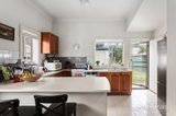 https://images.listonce.com.au/custom/160x/listings/21-bendigo-avenue-bentleigh-vic-3204/924/01910924_img_04.jpg?kmMcN1Slmh8