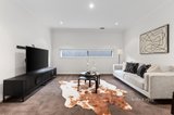 https://images.listonce.com.au/custom/160x/listings/21-bennett-avenue-mount-waverley-vic-3149/236/01599236_img_05.jpg?exLA_kZSTWs