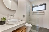 https://images.listonce.com.au/custom/160x/listings/21-biscayne-drive-mount-waverley-vic-3149/031/01680031_img_07.jpg?5YRd0gI6mDc