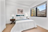 https://images.listonce.com.au/custom/160x/listings/21-biscayne-drive-mount-waverley-vic-3149/467/01935467_img_01.jpg?nEiF7BglUv8