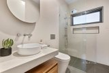 https://images.listonce.com.au/custom/160x/listings/21-biscayne-drive-mount-waverley-vic-3149/467/01935467_img_02.jpg?89Nlyc0b-DI