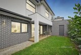 https://images.listonce.com.au/custom/160x/listings/21-biscayne-drive-mount-waverley-vic-3149/467/01935467_img_06.jpg?PwcTIYT4HIM