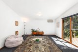 https://images.listonce.com.au/custom/160x/listings/21-bishops-road-panton-hill-vic-3759/721/01989721_img_06.jpg?CudgkEAcfbg