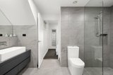 https://images.listonce.com.au/custom/160x/listings/21-bleakhouse-lane-albert-park-vic-3206/995/01731995_img_13.jpg?l1XpT3T9zS4