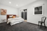 https://images.listonce.com.au/custom/160x/listings/21-bleakhouse-lane-albert-park-vic-3206/995/01731995_img_14.jpg?JypCc2JaSGI