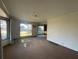 https://images.listonce.com.au/custom/160x/listings/21-braund-avenue-bell-post-hill-vic-3215/897/01908897_img_06.jpg?Ssy95olK768