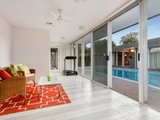 https://images.listonce.com.au/custom/160x/listings/21-brewster-street-essendon-vic-3040/560/00980560_img_15.jpg?91ykOytrDuM