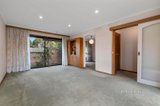 https://images.listonce.com.au/custom/160x/listings/21-bristol-court-glen-waverley-vic-3150/539/01681539_img_02.jpg?dEshqFh9TT8