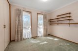 https://images.listonce.com.au/custom/160x/listings/21-bristol-court-glen-waverley-vic-3150/539/01681539_img_06.jpg?Stp83nmqZaw