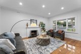 https://images.listonce.com.au/custom/160x/listings/21-bronte-avenue-burwood-vic-3125/725/01751725_img_02.jpg?kP2WHksY8ZA