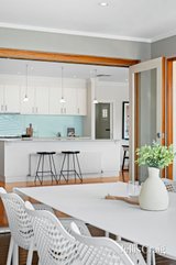 https://images.listonce.com.au/custom/160x/listings/21-bundoran-parade-mont-albert-north-vic-3129/858/01976858_img_16.jpg?N4UIY2qAYI0